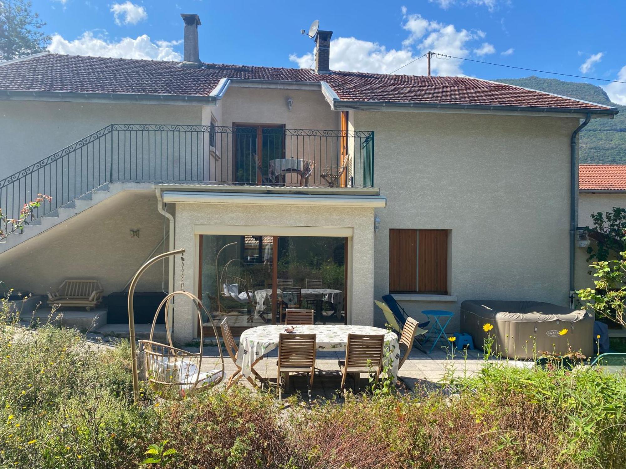 Maison Zen Et Jacuzzi Proche Des Passerelles Himalayennes De Monteynard * Vif