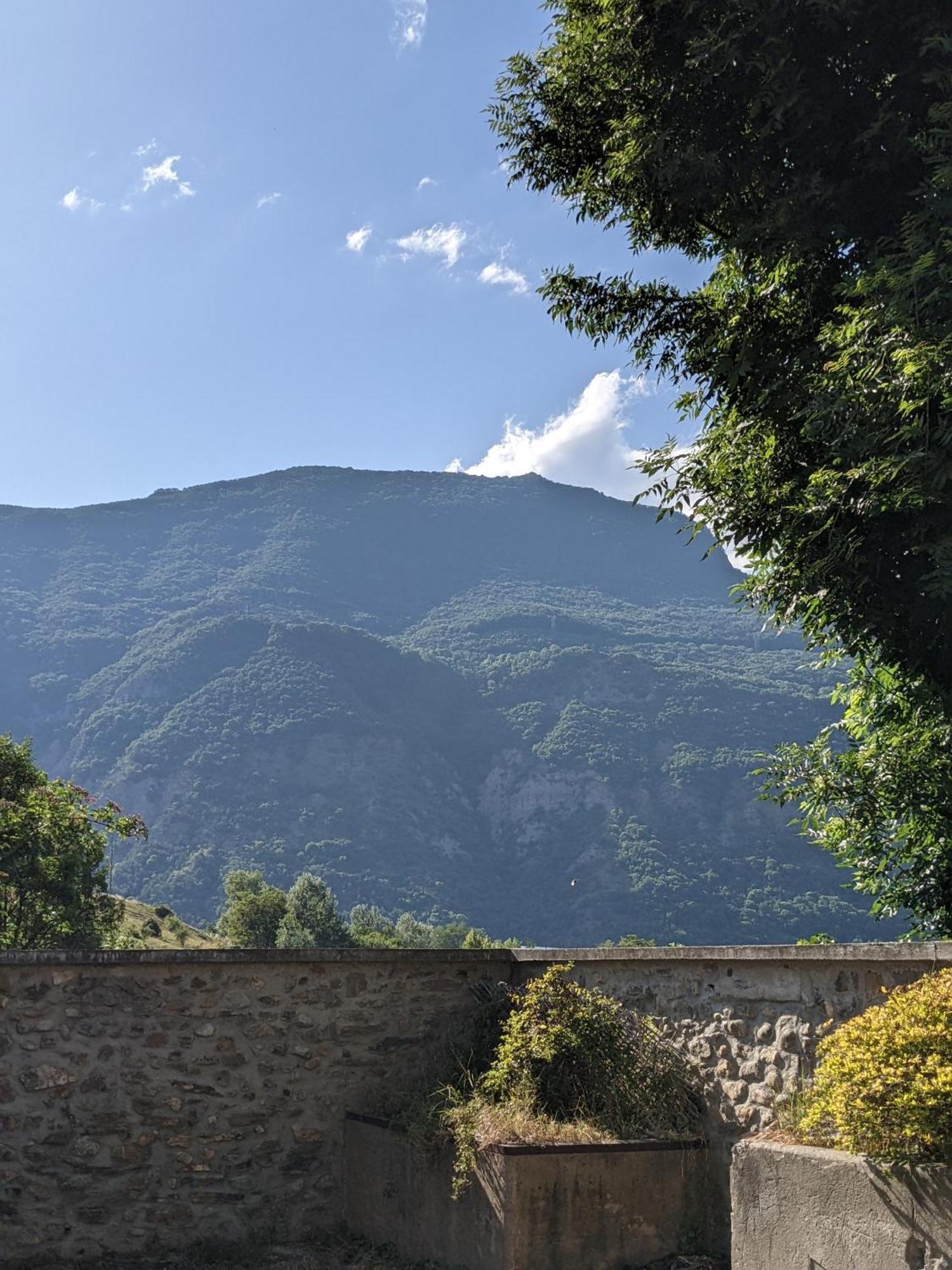 Maison Zen Et Jacuzzi Proche Des Passerelles Himalayennes De Monteynard Holiday home *