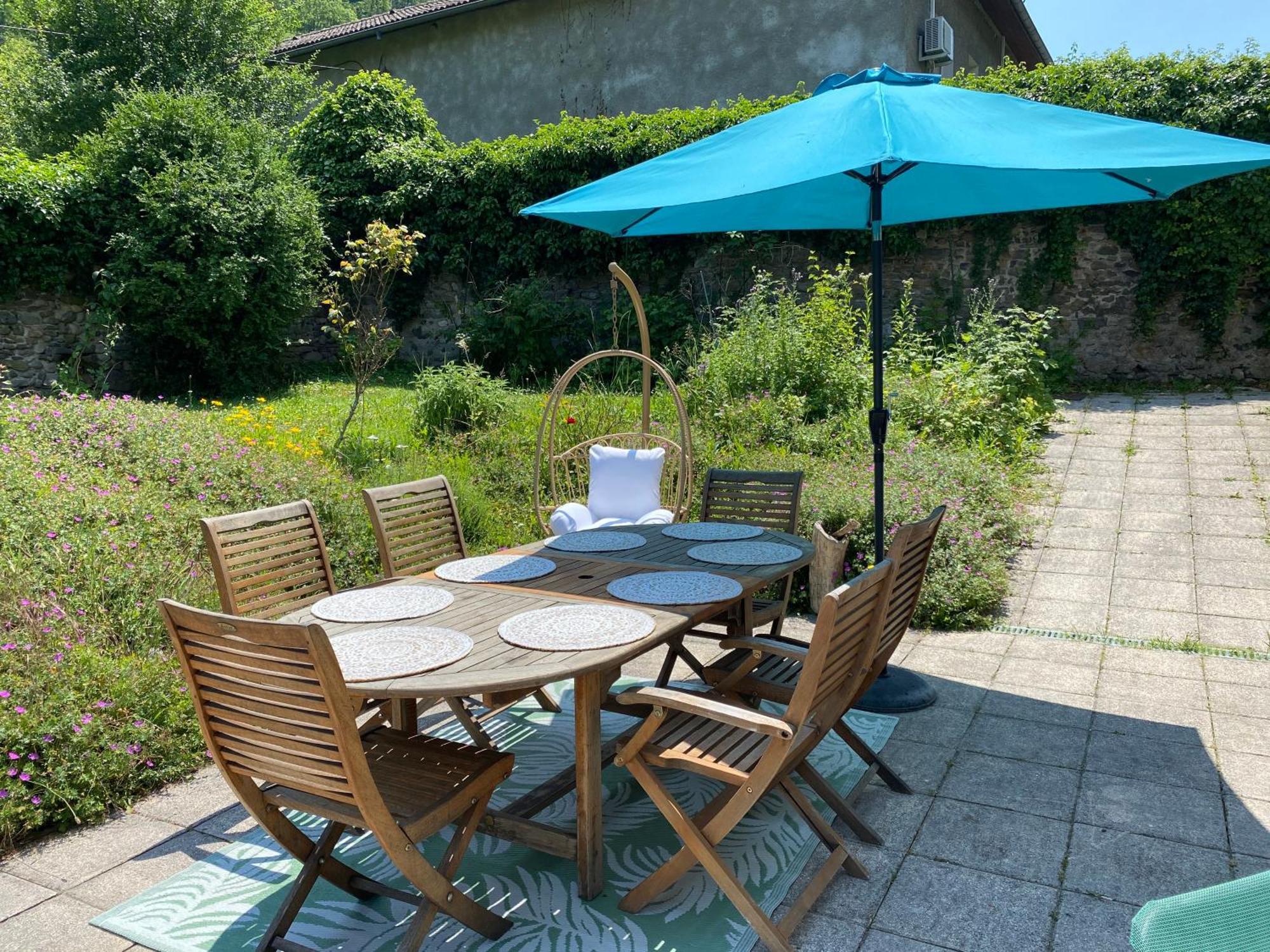 Holiday home Maison Zen Et Jacuzzi Proche Des Passerelles Himalayennes De Monteynard *