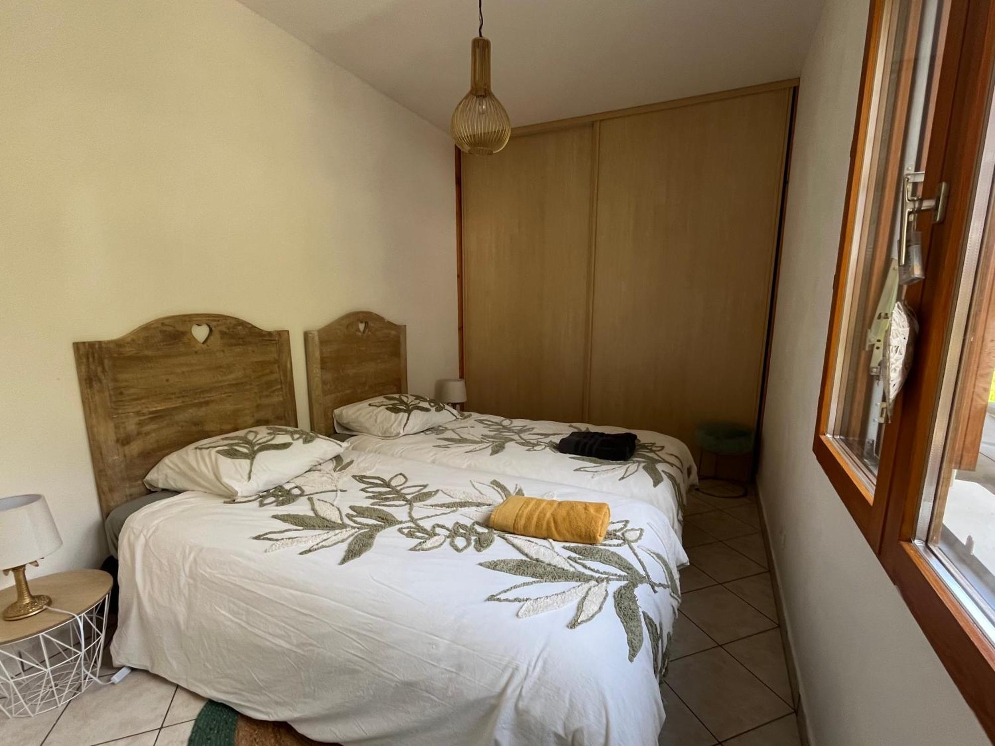 Holiday home Maison Zen Et Jacuzzi Proche Des Passerelles Himalayennes De Monteynard Vif