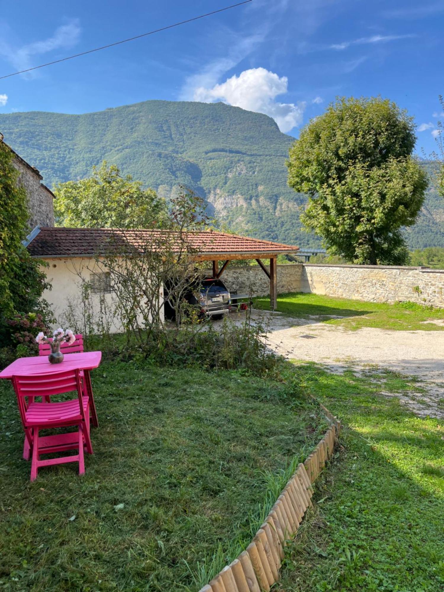Maison Zen Et Jacuzzi Proche Des Passerelles Himalayennes De Monteynard * Vif